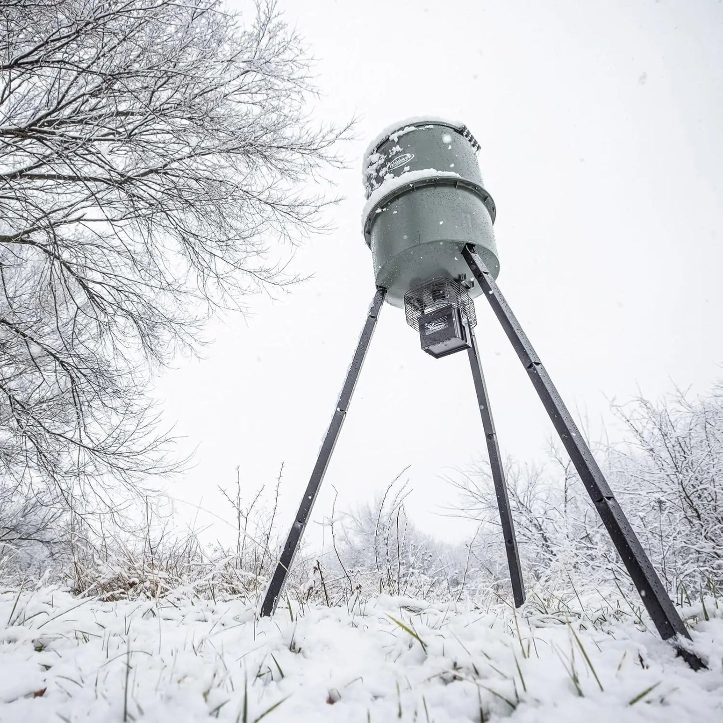 Quick-Set Pro 270lb Game Feeder with Digital Timer Durable Varmint-Proof Tripod Corn/Pellet Deer Hunting Feeder 50-feet Radius